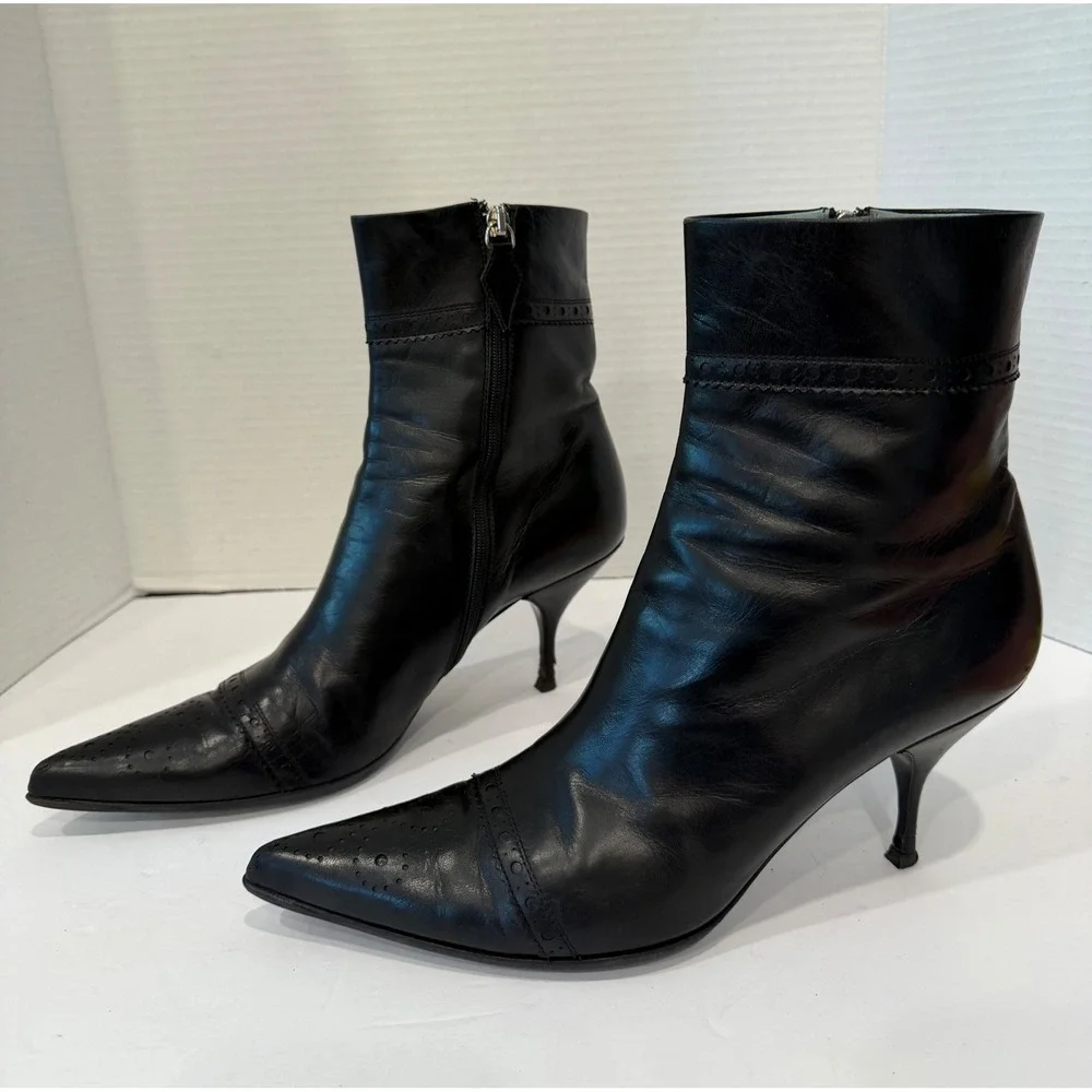 Jil Sander Black Embellished Leather Pointed Toe Kitten Heel Zip Ankle Boots 9